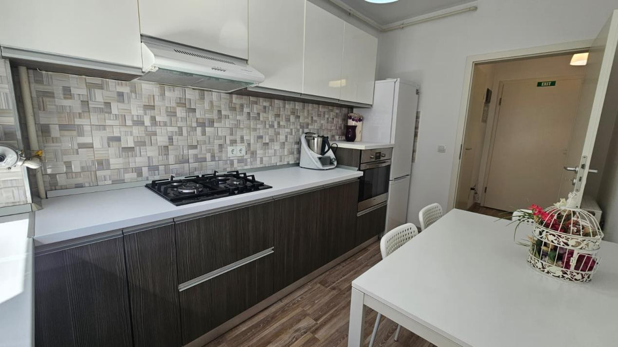 Garsoniera deosebita | Etaj 4 din 8 | Parcare & Boxa