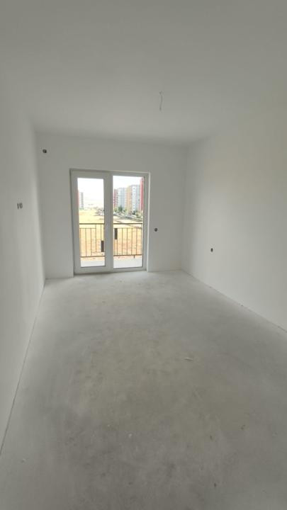 Apartament cu 3 camere si 3 balcoane