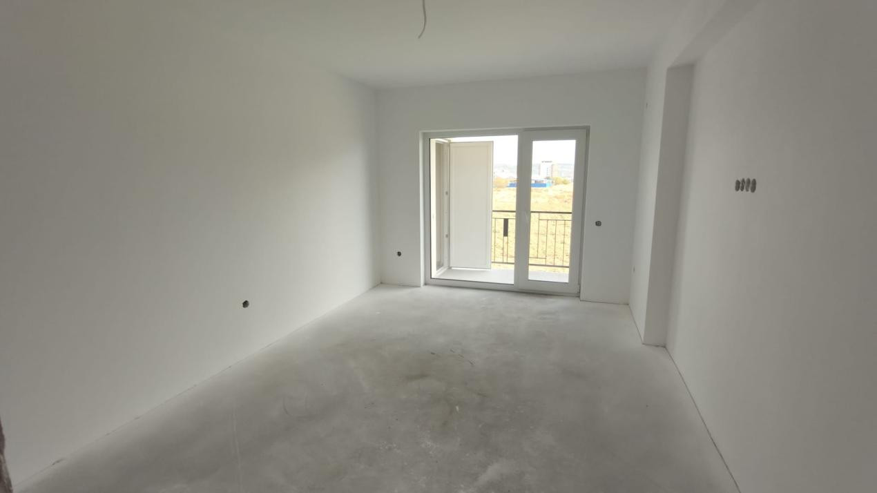 Apartament 2 Cam decomandate et 1 + balcon