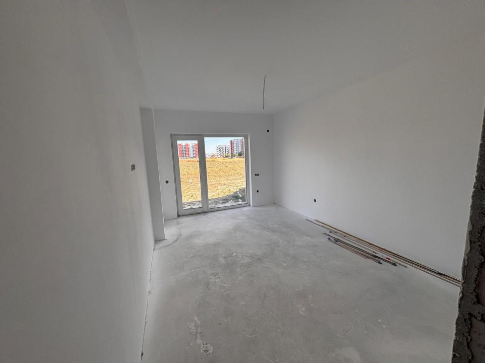 Apartament 2 camere, decomandat, cu gradina, Selimbar, bloc nou
