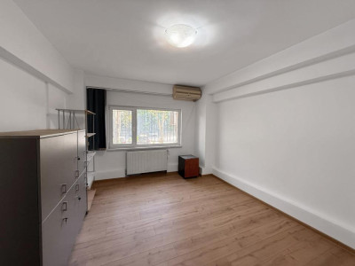 2 camere*Piata Alba Iulia*parter*spatiu birou