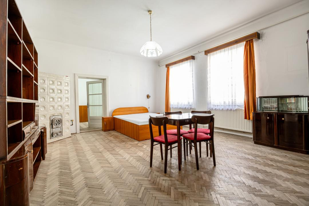 Vânzare apartament cu 2 camere, 74 mp, strada Iuliu Maniu - zona Centrul Vechi 