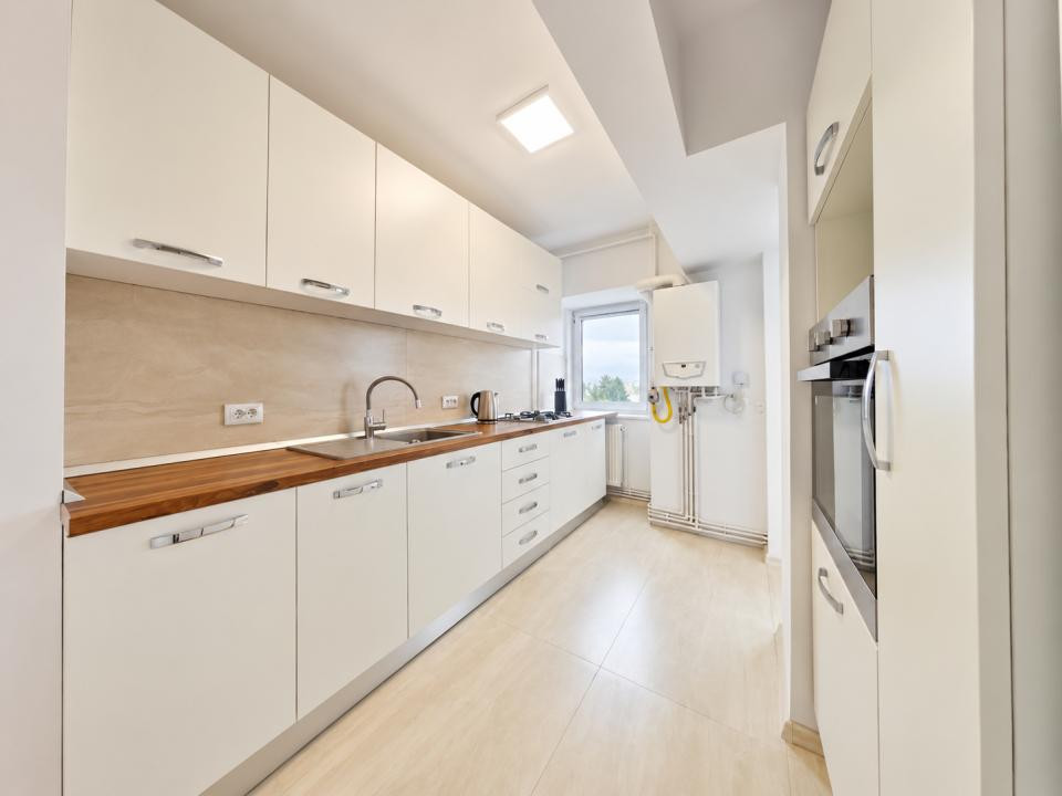 Închiriere apartament cu 2 camere, mobilat și utilat - zona Garii