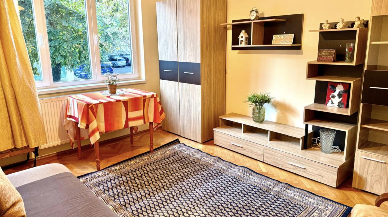 Apartament renovat-Chirie ideală pentru studenți, vizavi de  Biblioteca Centrală