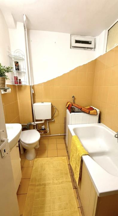 Apartament renovat-Chirie ideală pentru studenți, vizavi de  Biblioteca Centrală