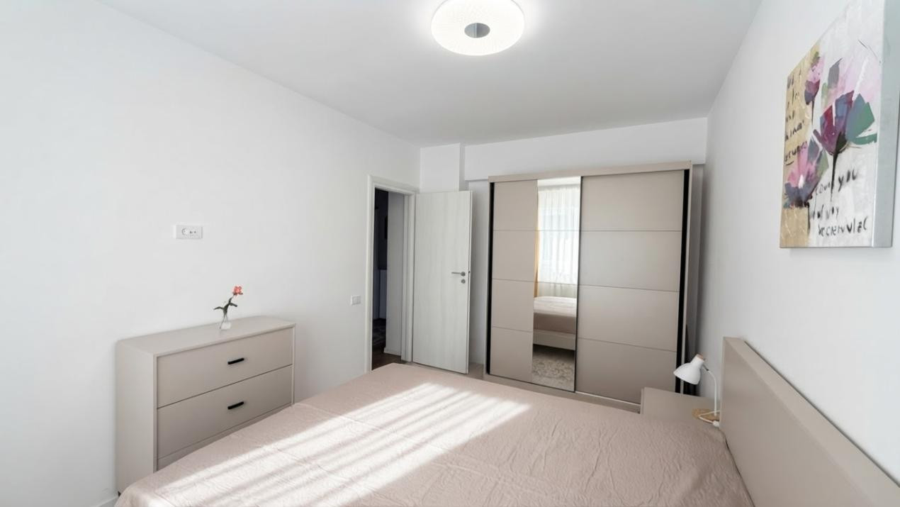 Apartament cu 2 camere și terasă generoasă | Prima închiriere  | Parcare