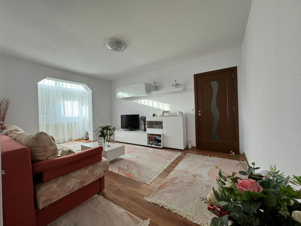 Apartament 3 camere  de vanzare Ostirii-Rahovei