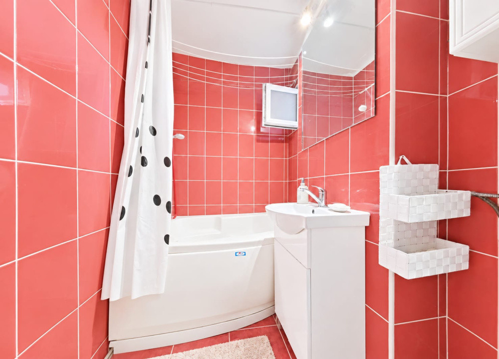 Apartament 3 camere – zona Griviței, Brașov