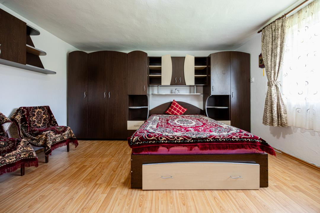 Casa Galbenă din Măgura – Un loc în care timpul curge altfel