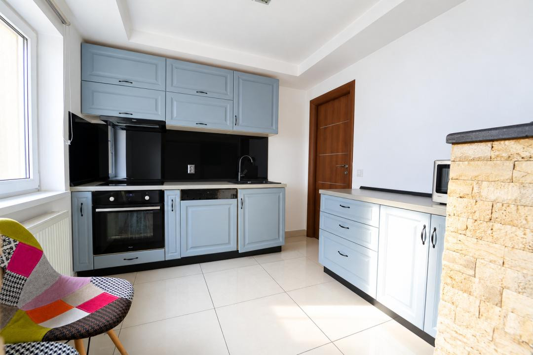 Casă de închiriat, 100 mp, 3 camere | Locuință sau sediu firmă | 650 euro + TVA