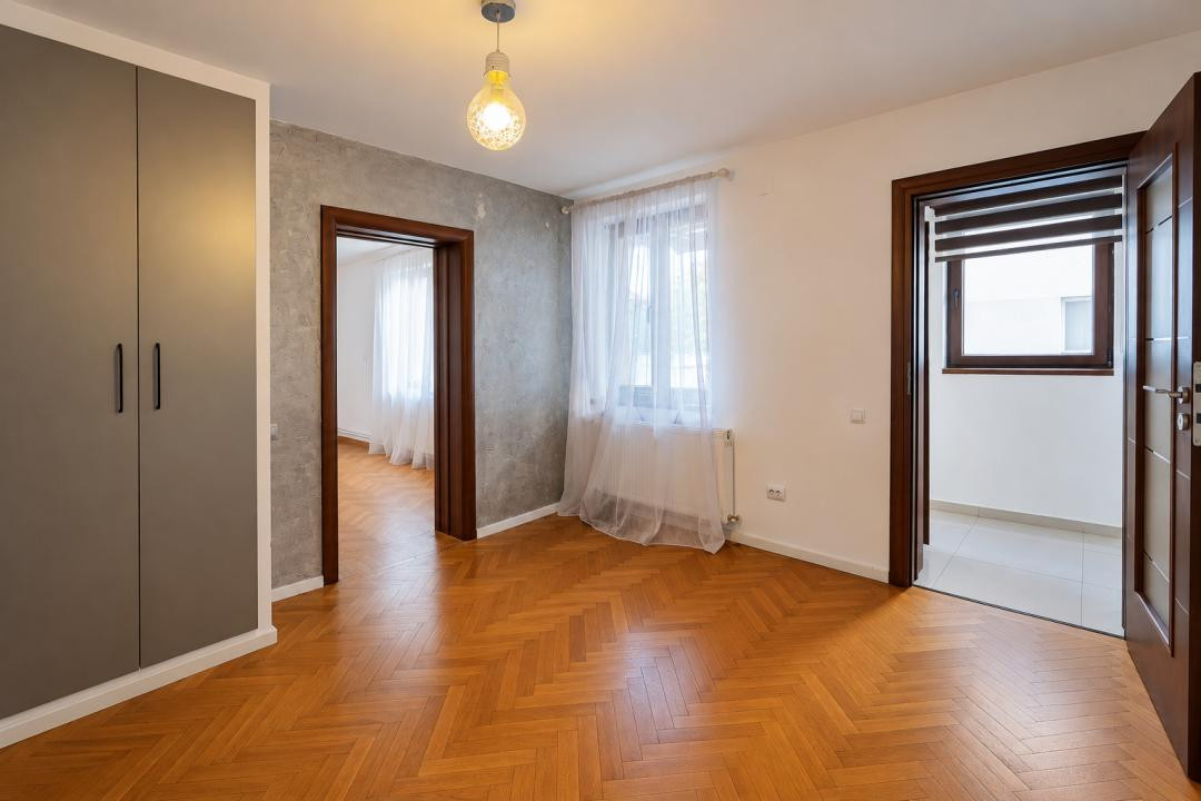 Casă de închiriat, 100 mp, 3 camere | Locuință sau sediu firmă | 650 euro + TVA