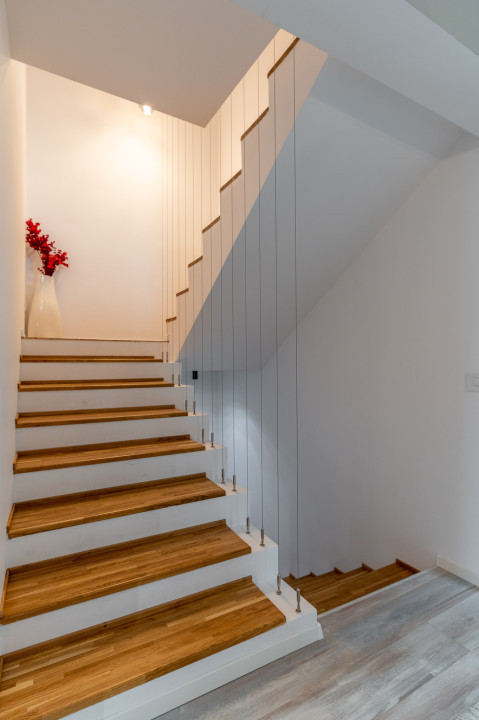 Duplex complet utilat si mobilat - Panoramă deosebită - zona Măgura - Cisnădie