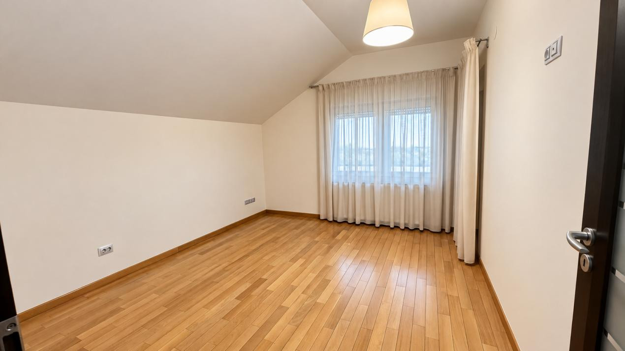 Casă premium de închiriat în Șelimbăr | 2 dormitoare, birou, garaj și facilități