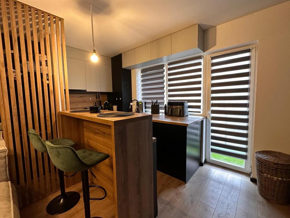 Apartament 2 camere | Mobilat premium | Parcare inclusă | 