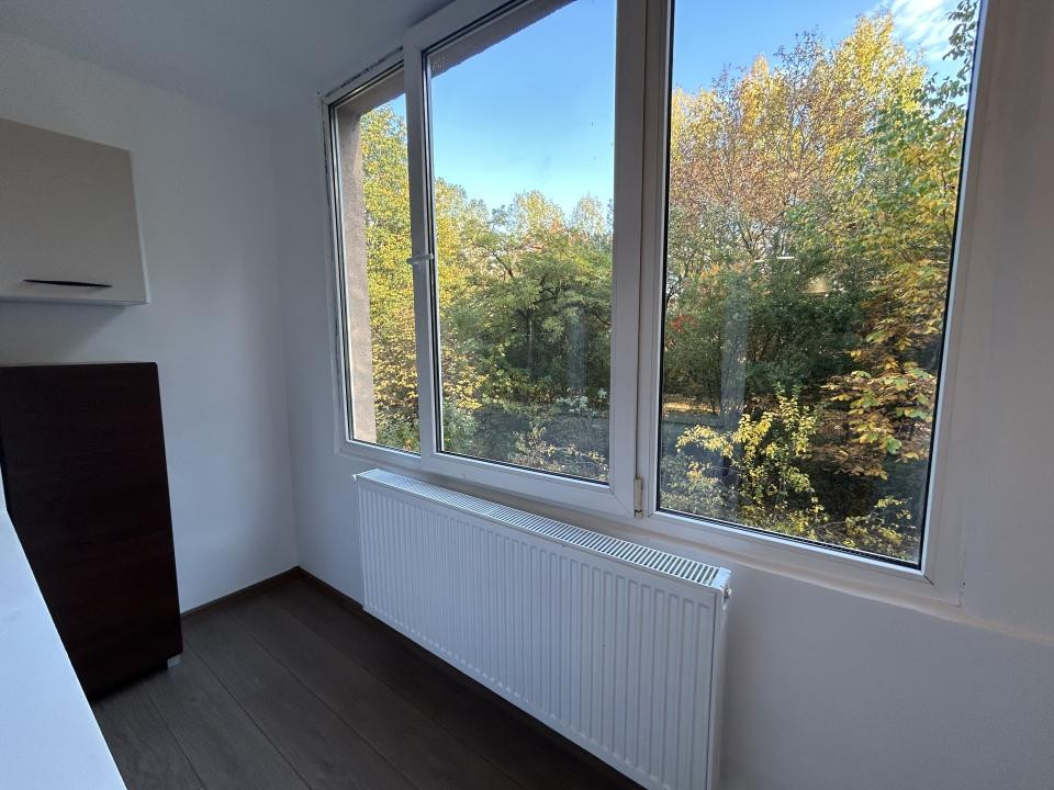 Apartament decomandat 2 camere de inchiriat - zona Rahova