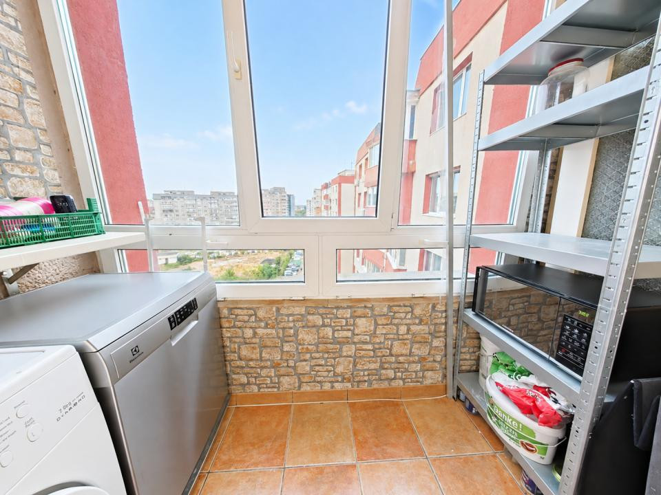 Vânzare apartament cu 3 camere, circular, Alexandru Vlahuță - zona Centrul Civic