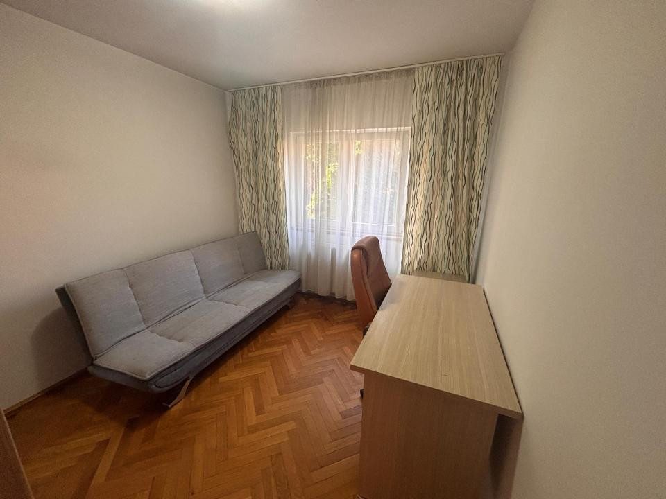  Apartament cu 3 camere de închiriat  zona centrala, Sibiu 