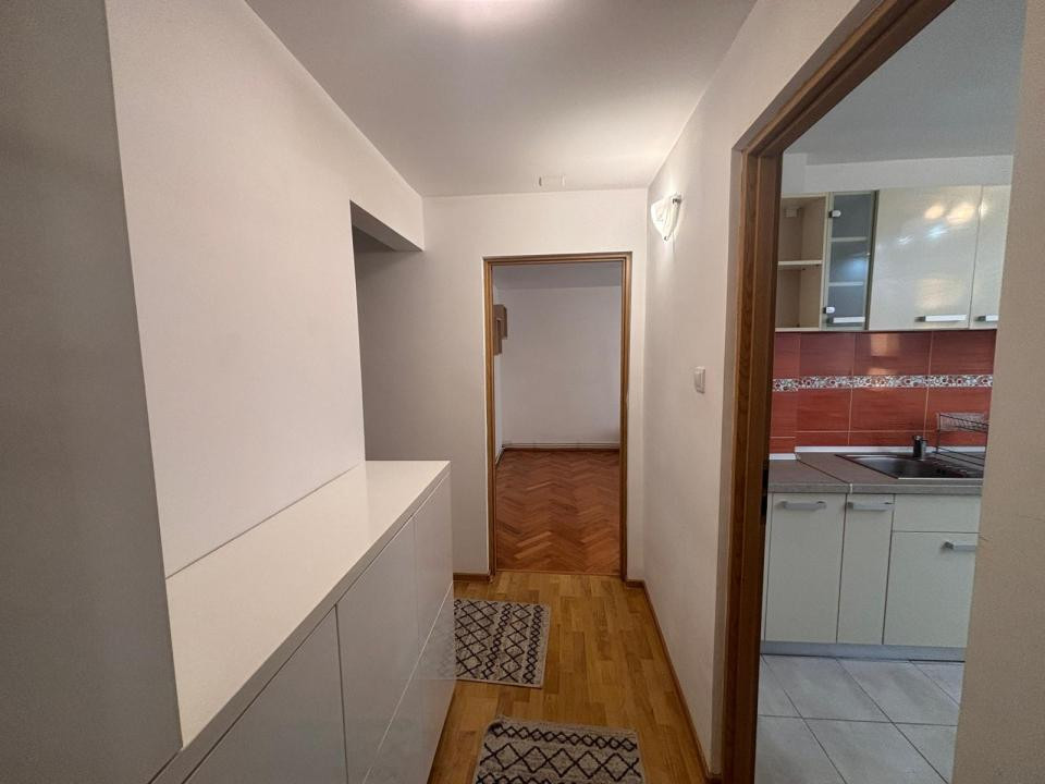  Apartament cu 3 camere de închiriat  zona centrala, Sibiu 
