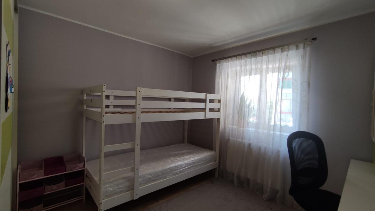Apartament 3 camere, zona Penny Cireșica – etaj 3, semidecomandat