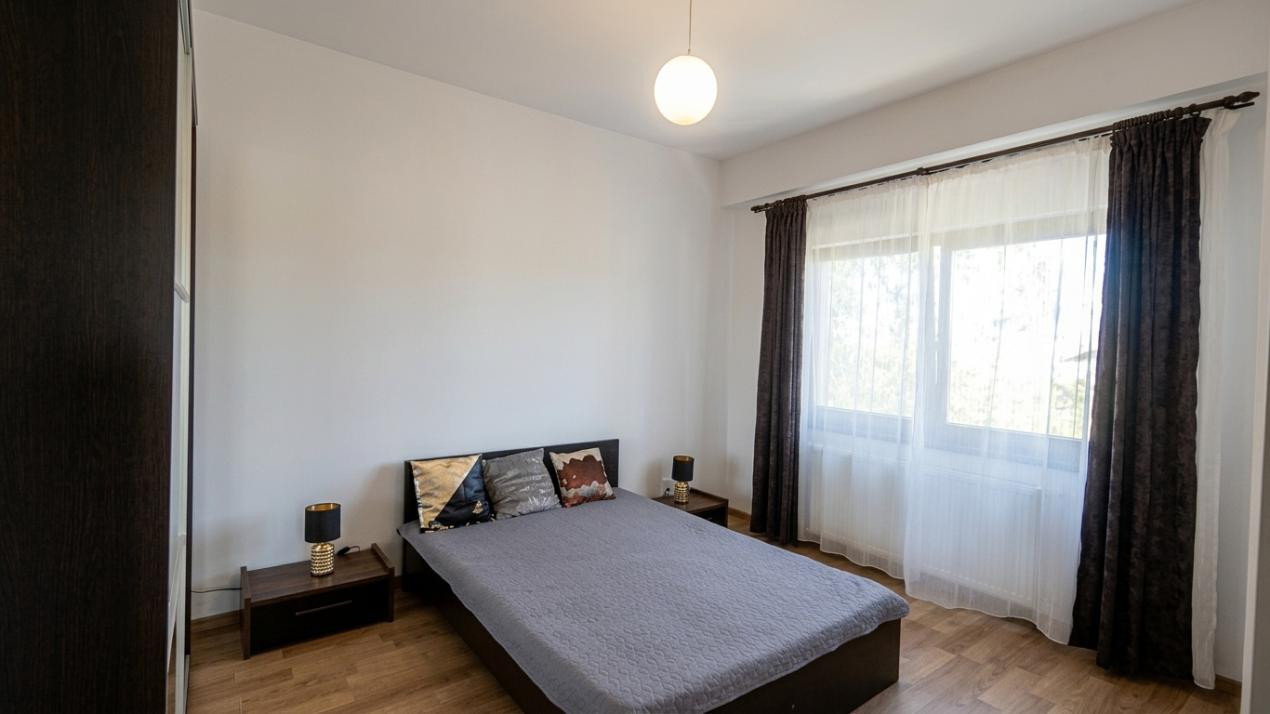 Apartament 3 camere cu terasă de 15 mp lângă Parcul Sub Arini, Sibiu