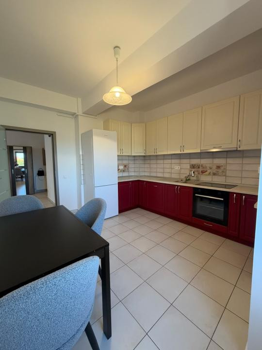 Apartament 3 camere cu terasă de 15 mp lângă Parcul Sub Arini, Sibiu