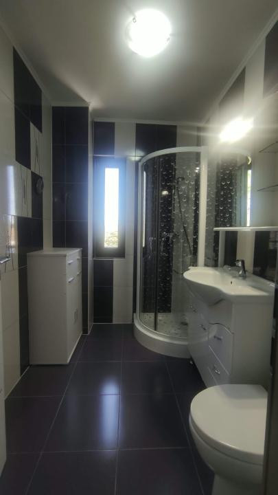 Apartament 3 camere cu terasă de 15 mp lângă Parcul Sub Arini, Sibiu