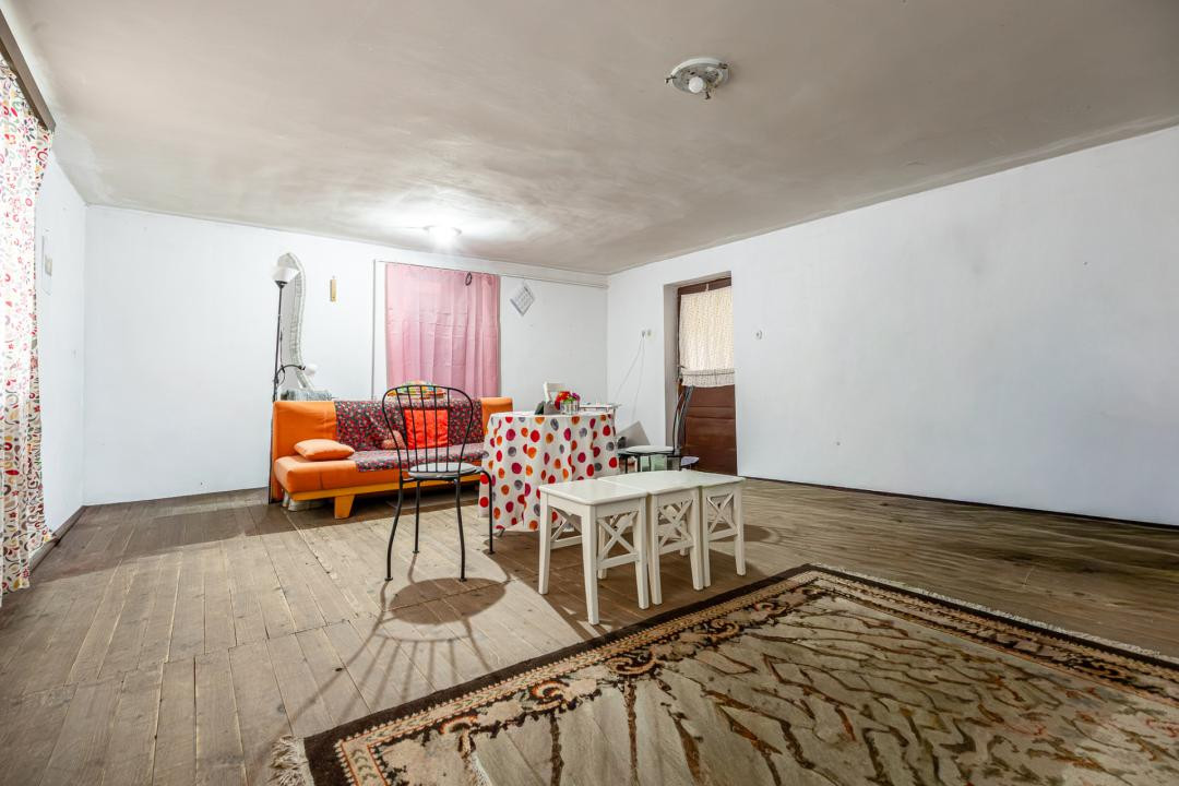Casa individuala + sura, teren 1676 mp – Avram Iancu