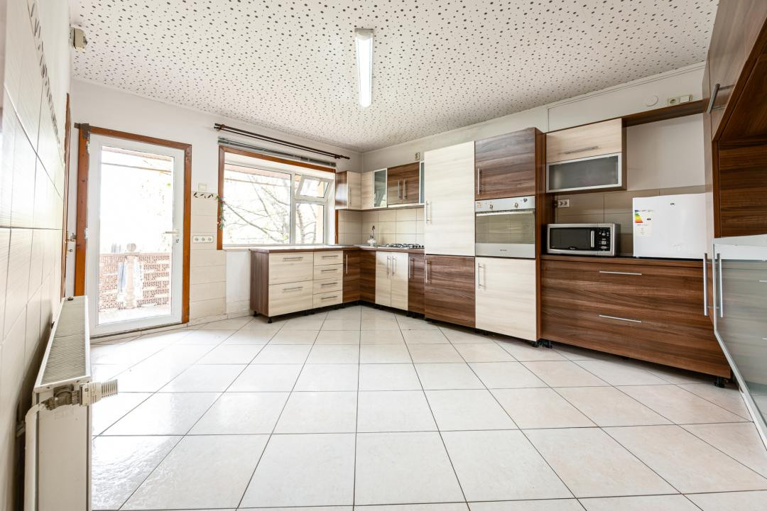Casă individuală | D+P+1E | Teren 561 mp | Bartolomeu - Brașov