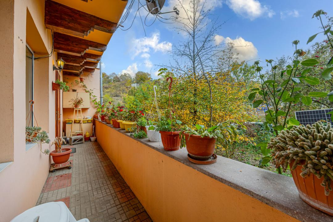 Casă individuală | D+P+1E | Teren 561 mp | Bartolomeu - Brașov