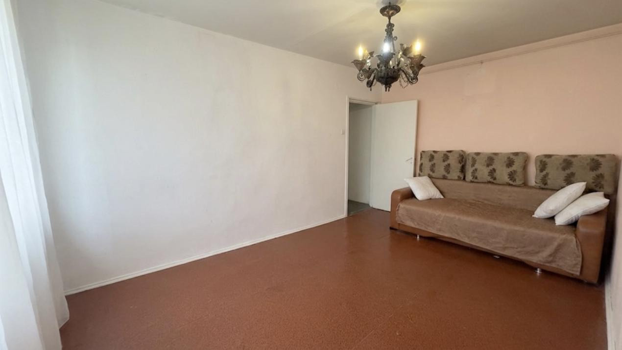 Oportunitate!!! Apartament 3 camere decomandat | Astra | 