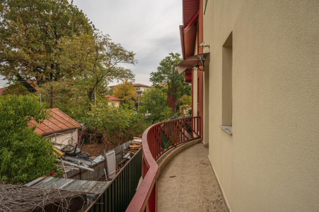 Casă individuală cu grădină, terase și saună