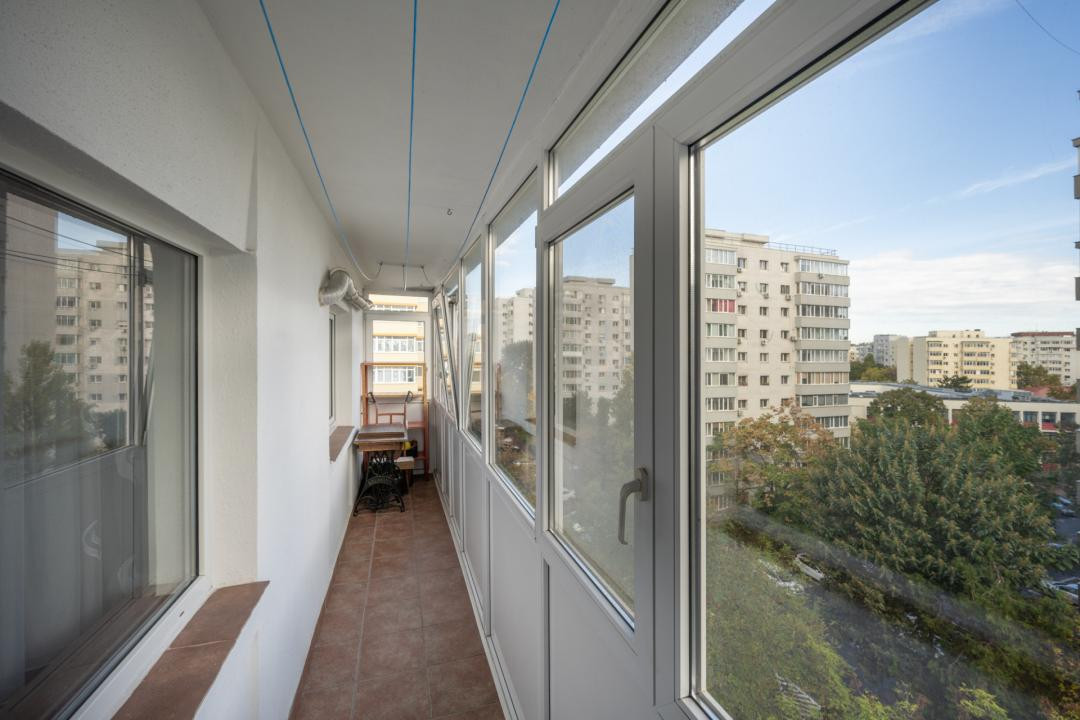 Apartament 2 camere | 1979 | Balcon spatios | Str. Baia Mare 2