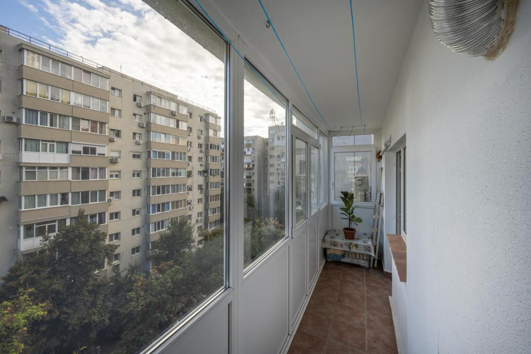 Apartament 2 camere | 1979 | Balcon spatios | Str. Baia Mare 2