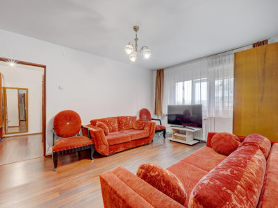 Apartament 2 camere | 1979 | Balcon spatios | Str. Baia Mare 2