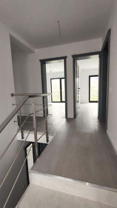 Casa individuala cu priveliste spre munte