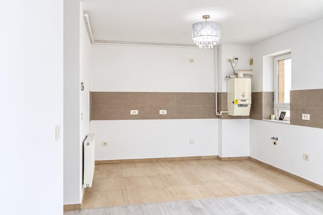 Studio nemobilat - pretabil birou sau locuință - Kasper Coresi