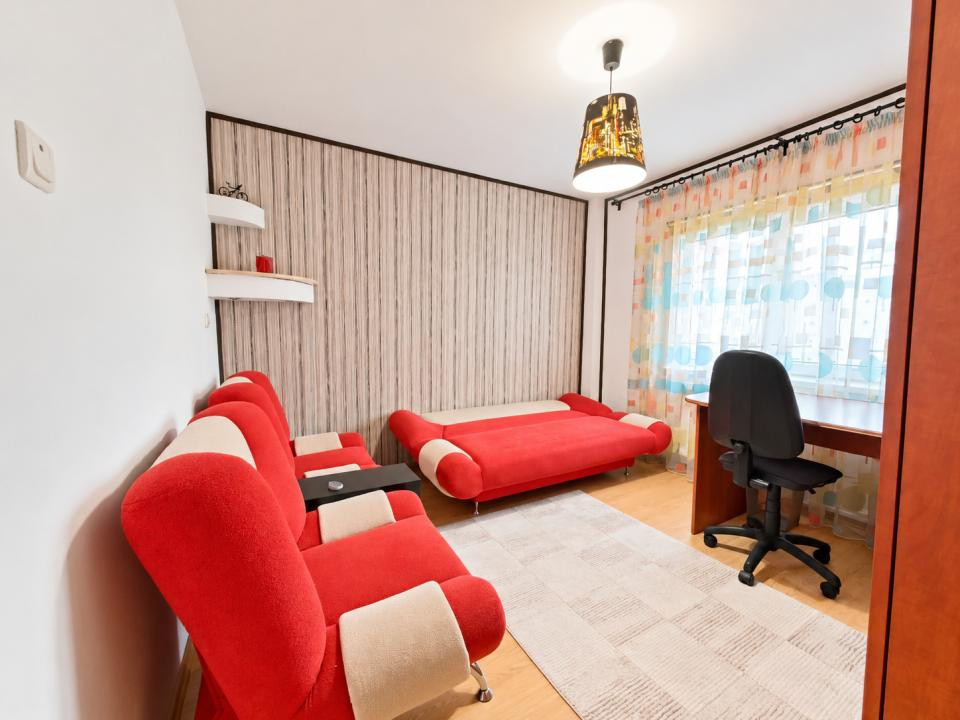 Închiriere apartament cu 3 camere, mobilat și utilat, zona Vlahuță