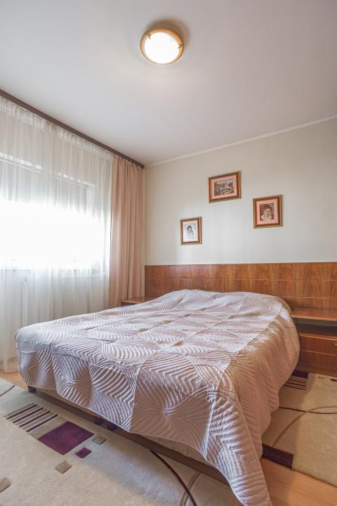 Apartament cu 3 camere de închiriat – Zona Balada