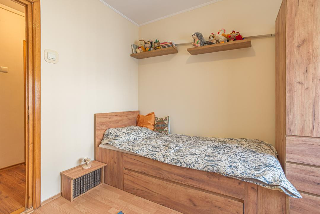 Apartament cu 3 camere de închiriat – Zona Balada
