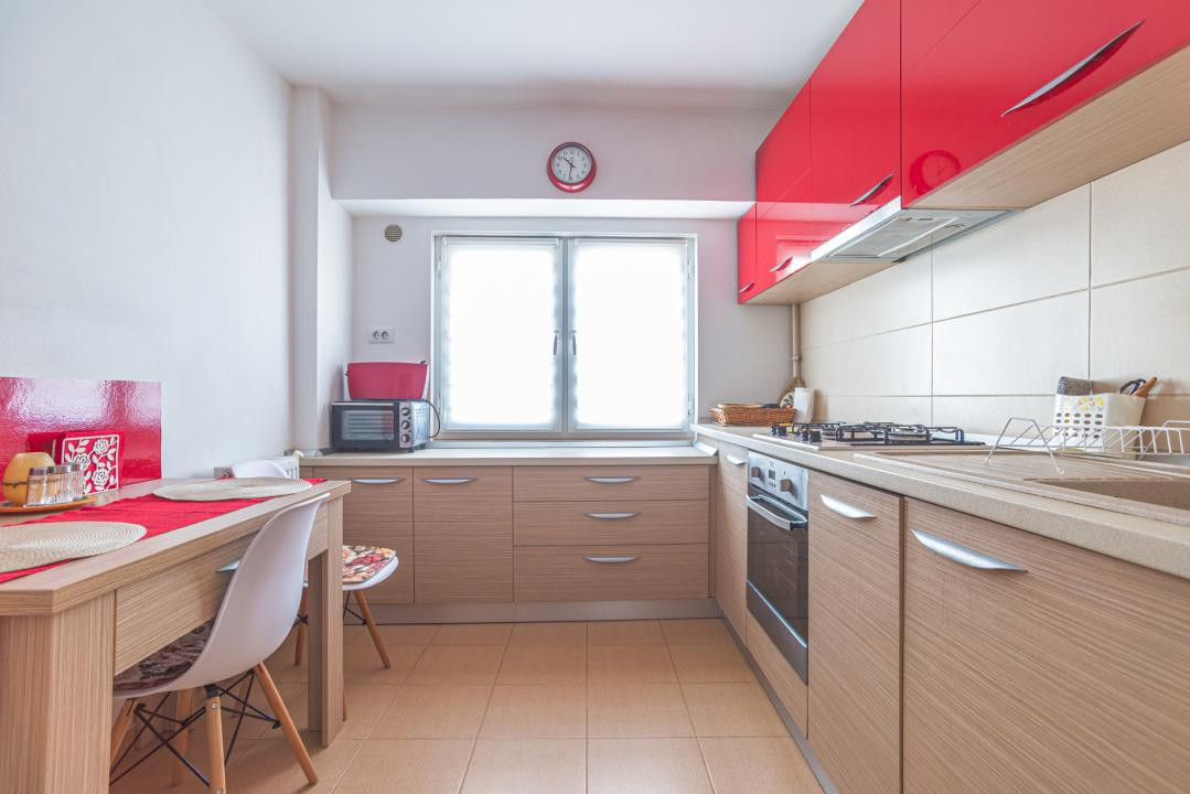 Apartament cu 3 camere de închiriat – Zona Balada