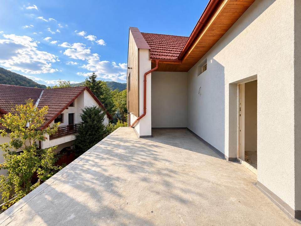 Proprietate cu 8 apartamente, Schei -Centrul Vechi Brașov Investiție & Rezidenta