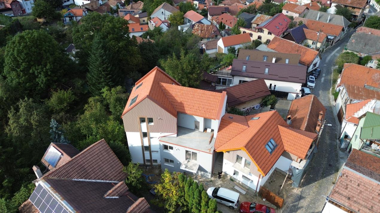 Proprietate cu 8 apartamente, Schei -Centrul Vechi Brașov Investiție & Rezidenta