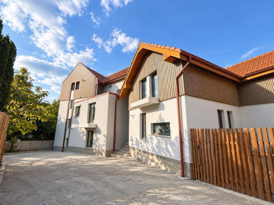 Proprietate cu 8 apartamente, Schei -Centrul Vechi Brașov Investiție & Rezidenta