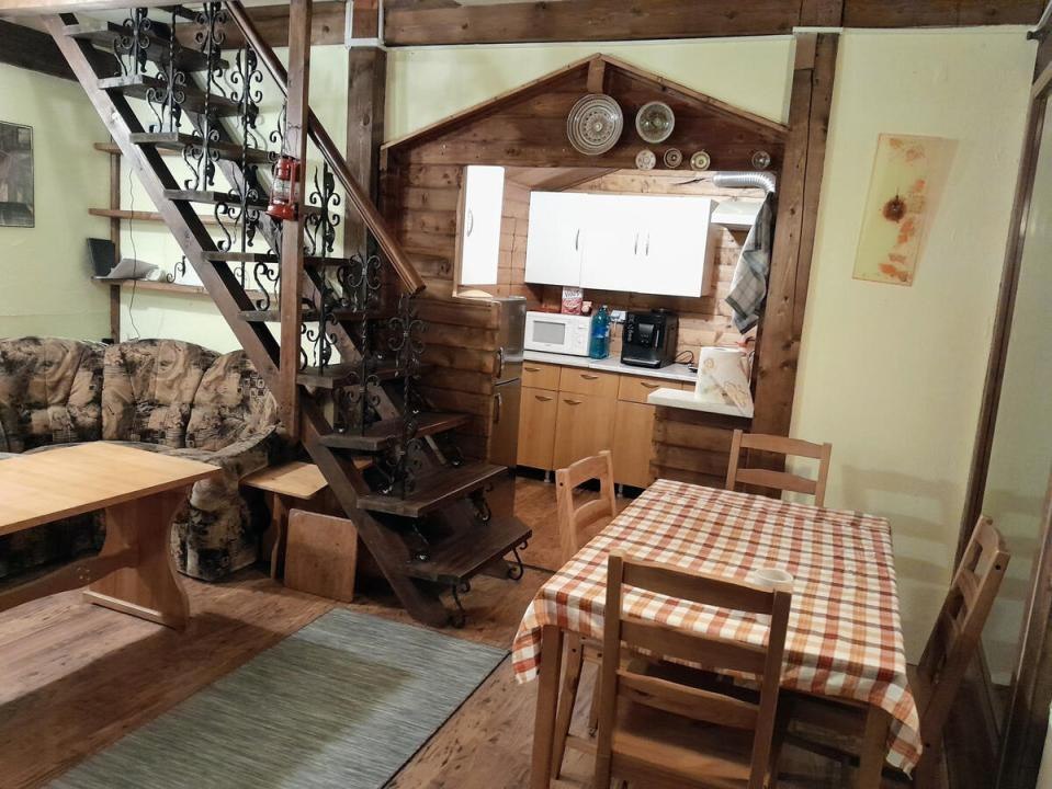 Cabana  – Sibiu, zona Tropinii Noi