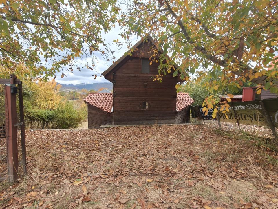 Cabana  – Sibiu, zona Tropinii Noi