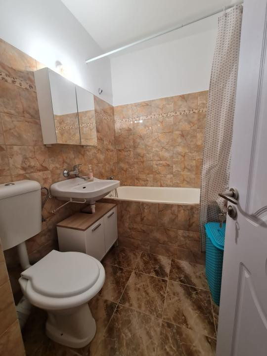Apartament renovat cu 2 camere in Tatarasi, liber!