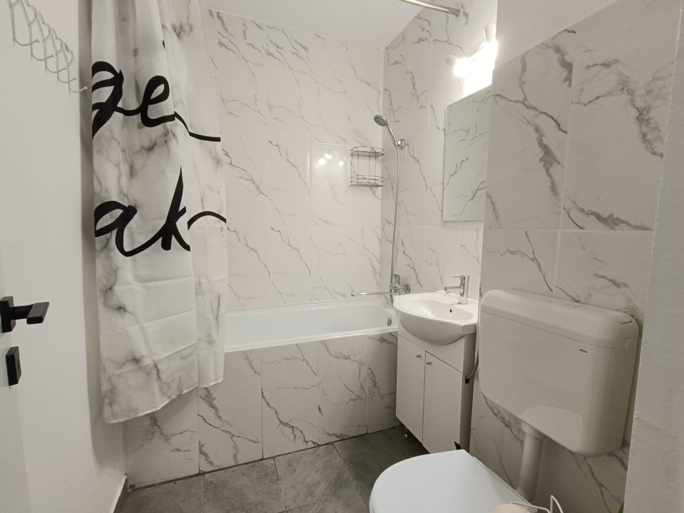 Garsoniera renovata, Prima inchiriere, Etaj 3/9  - Soarelui