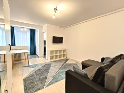 Garsoniera renovata, Prima inchiriere, Etaj 3/9  - Soarelui