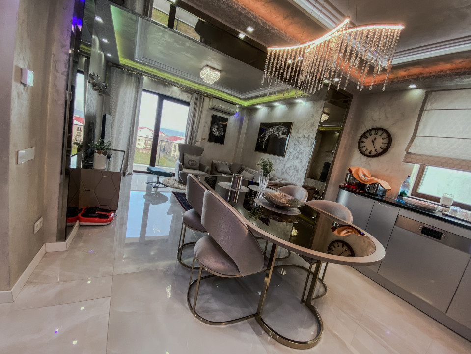 Apartament de lux cu suprafata de 82 mp, intr-o zona linistita din Buna Ziua