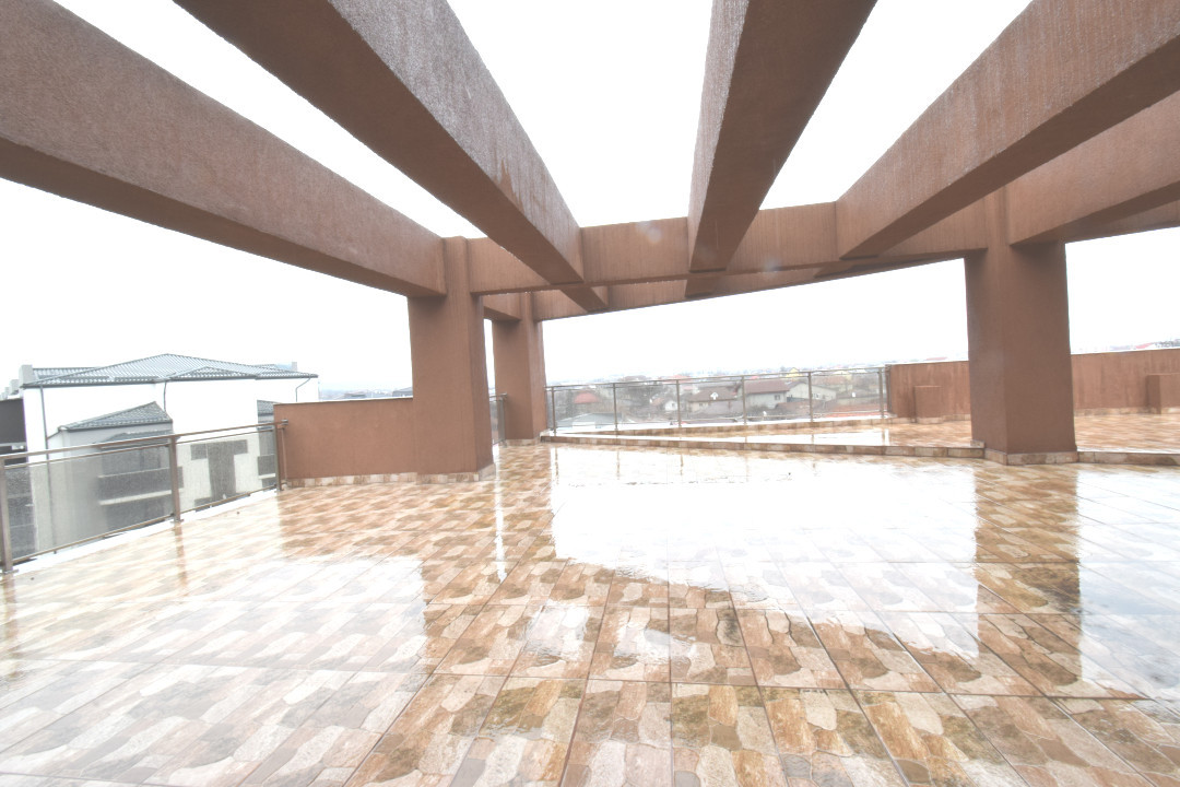 Apartament Penthouse cu terasa generoasa si priveliste panoramica 